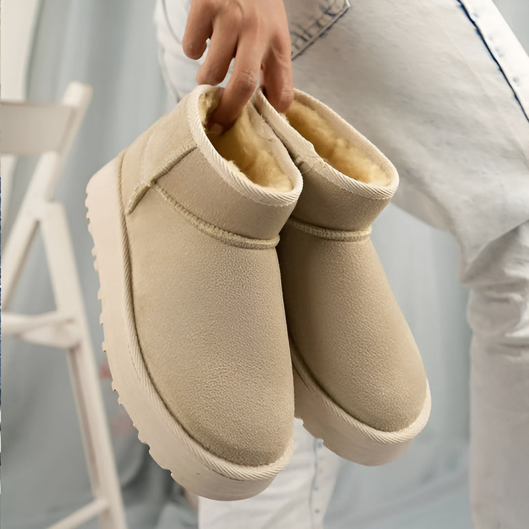 Ryvea™ Cozy Clogs